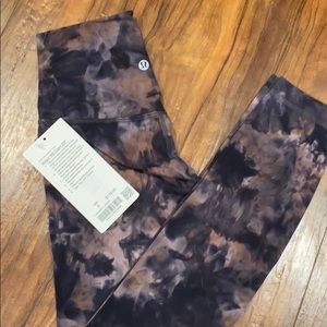 Perfect lululemon diamond dye align leggings